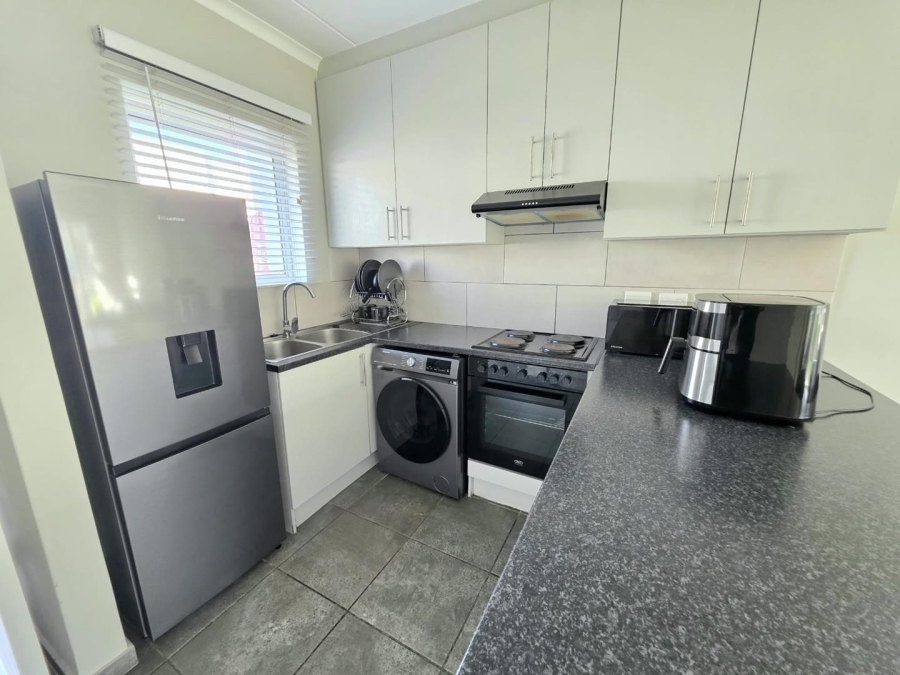 To Let 3 Bedroom Property for Rent in Kuils River Western Cape